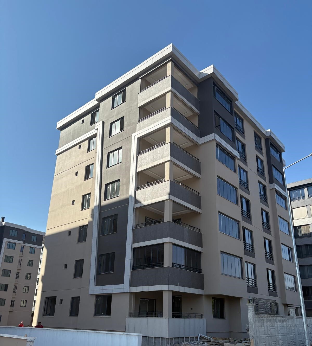 WhatsApp Image 2025-10-15 at 09-49-02